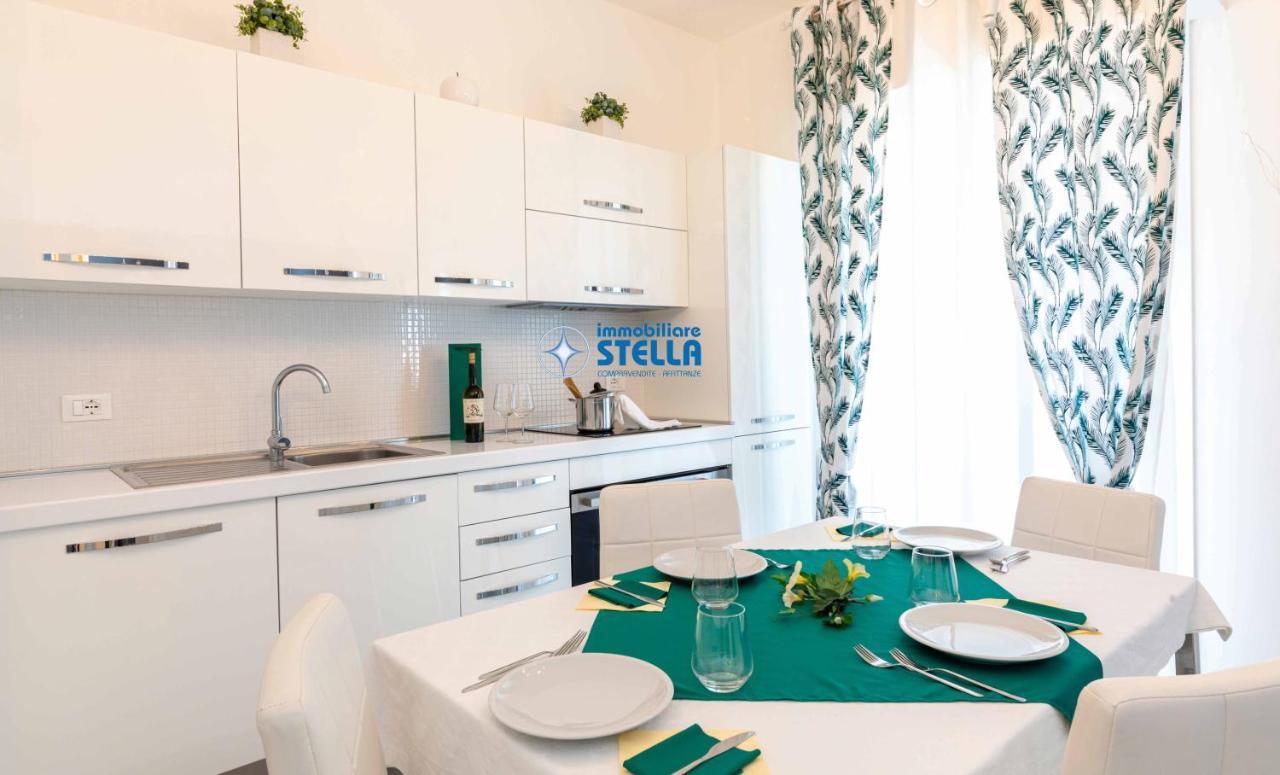 Condominio Sirene Лидо-ди-Езоло Экстерьер фото