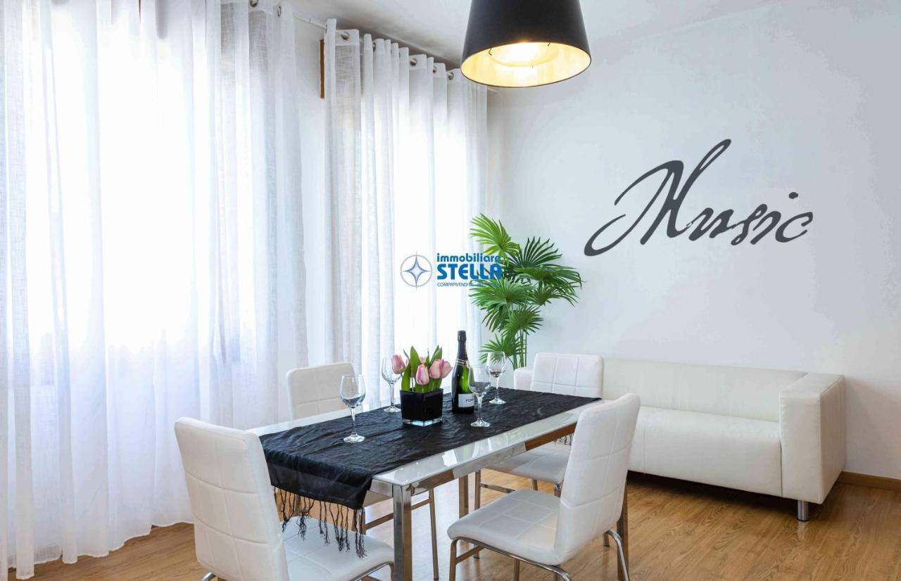 Condominio Sirene Лидо-ди-Езоло Экстерьер фото